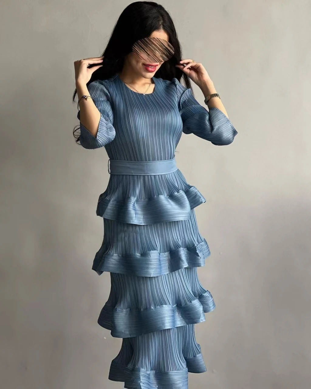 2024 Miyake Pleated Long Dress Women\'s Round Neck Solid Color Lace-up Multi-layer Cake Dress Women\'s Elegant Casual Wear