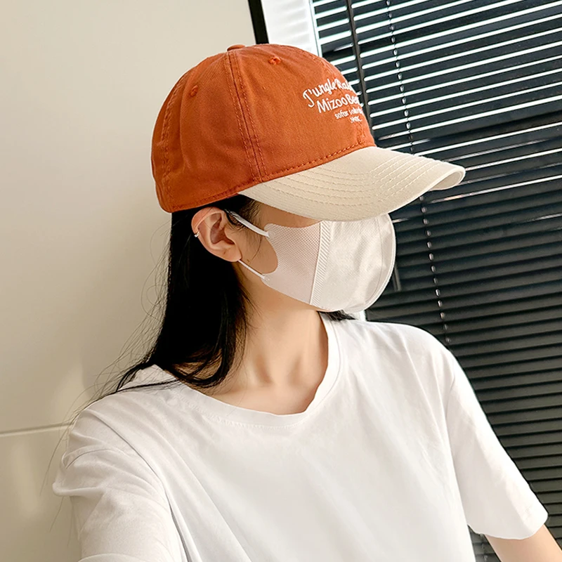 New Kpop Letter Embroidery Color matching Men Women Baseball Hats Cotton Simple Breathable Classic Fashion Sport Streetwear Caps