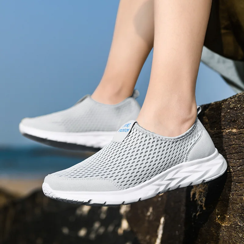 Men's Shoes Mesh Breathable Tennis Sports Shoes Men Casual Shoes Loafers Walking Lightweight Mens Running Shoes Male Sneakers