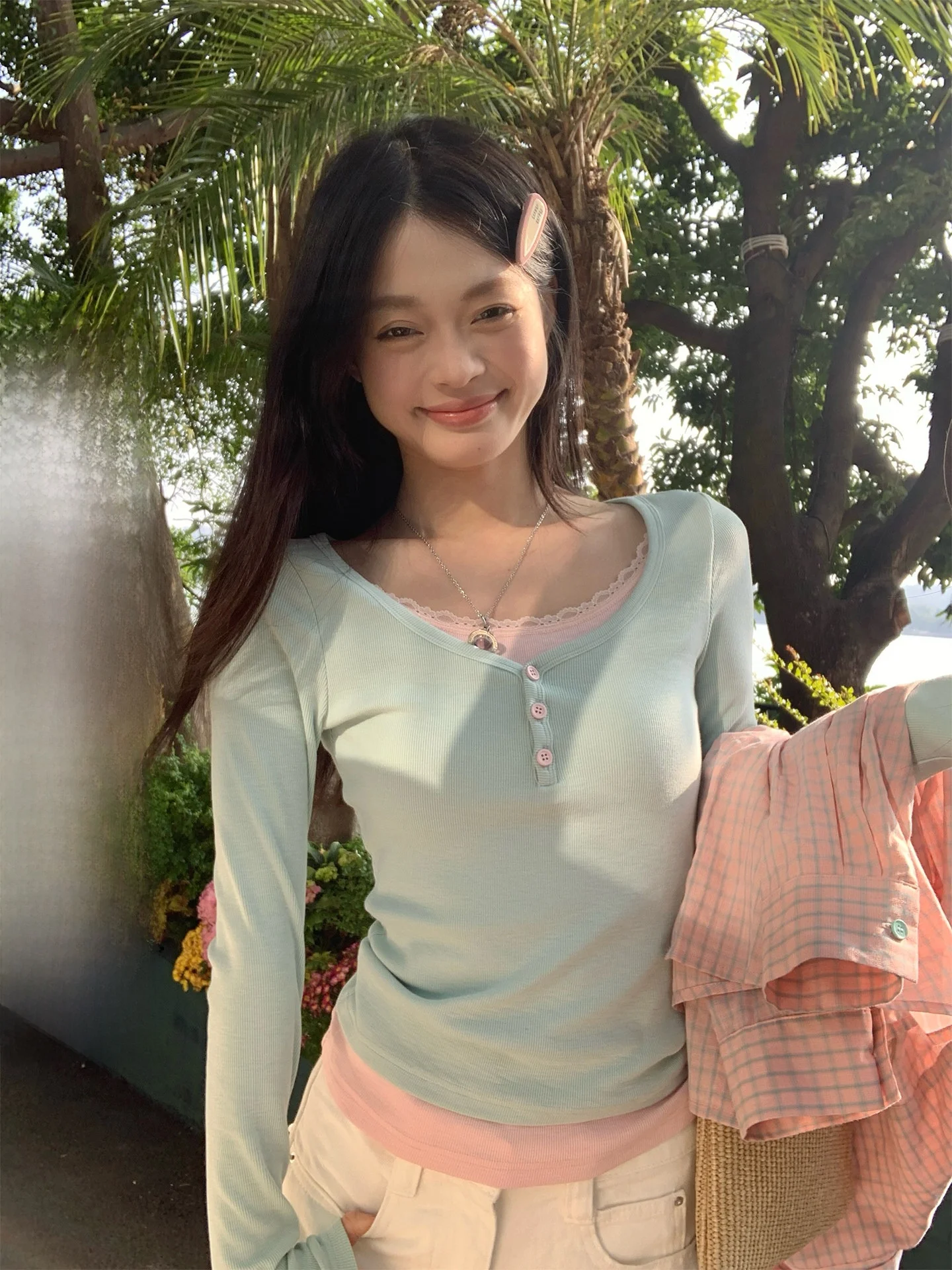 

Женская приталенная футболка с длинным рукавом в корейском стиле, с кружевной отделкой, базовая, для повседневной носки, модная, для офиса, топ для женщин