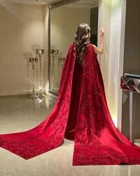 Amanda-vestidos de graduación rojos para mujer, vestido de noche personalizado con cuentas y mangas largas con abertura lateral, fiesta Formal de tul con plumas y lentejuelas