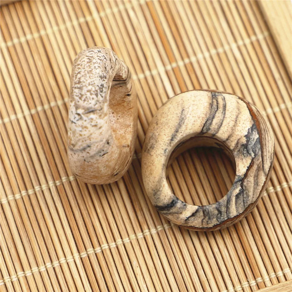 Hot 2023 Fashion Natural Picture Stone Women Men Big Rings  Finger for Jewelry Engagement  Gothic Wedding Bands for Couple