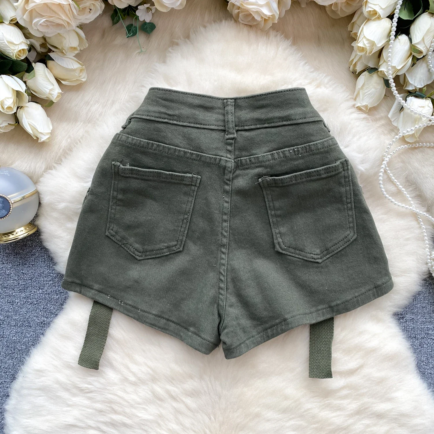 Chic Cargo Shorts Women Pockets Solid Color High Waist Streetwear Womens A-line Hotsweet Korean Style Short Summer ZT289