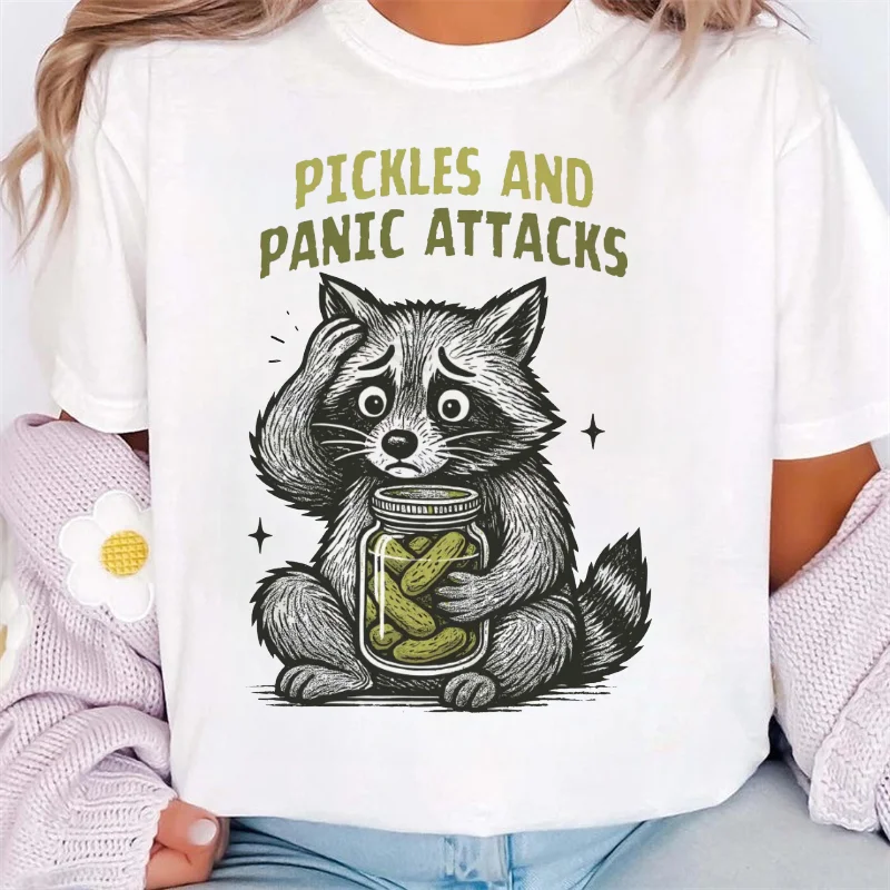 

Cute Raccoon Retro Pattern Clothing Women's O-Neck Fashion T-Shirt Women's Casual Top Short Sleeve Printed Cartoon White T-Shirt