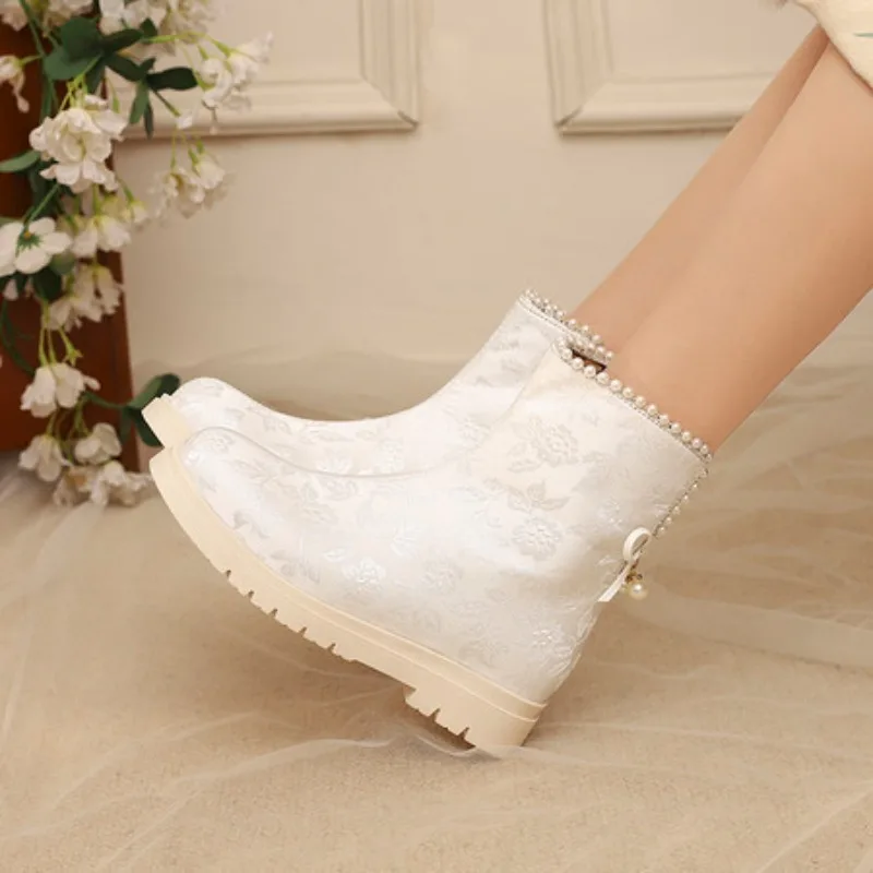 أحذية نسائية قصيرة مطرزة أحذية قطنية بمقدمة مستديرة ملابس يومية نعل مطاطي شتوي نمط زهور نمط عرقي نسائي #4