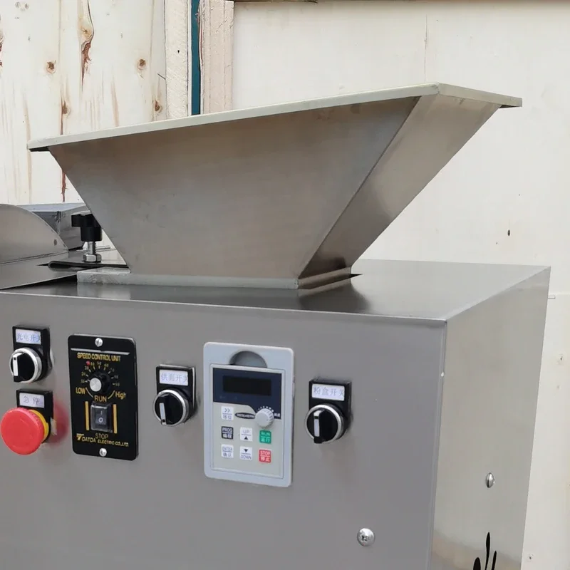 Food Industry Dumpling Wrapper Making Machinery Wonton Skin Sheet Machine for Round or Square Dough Sheet Machine