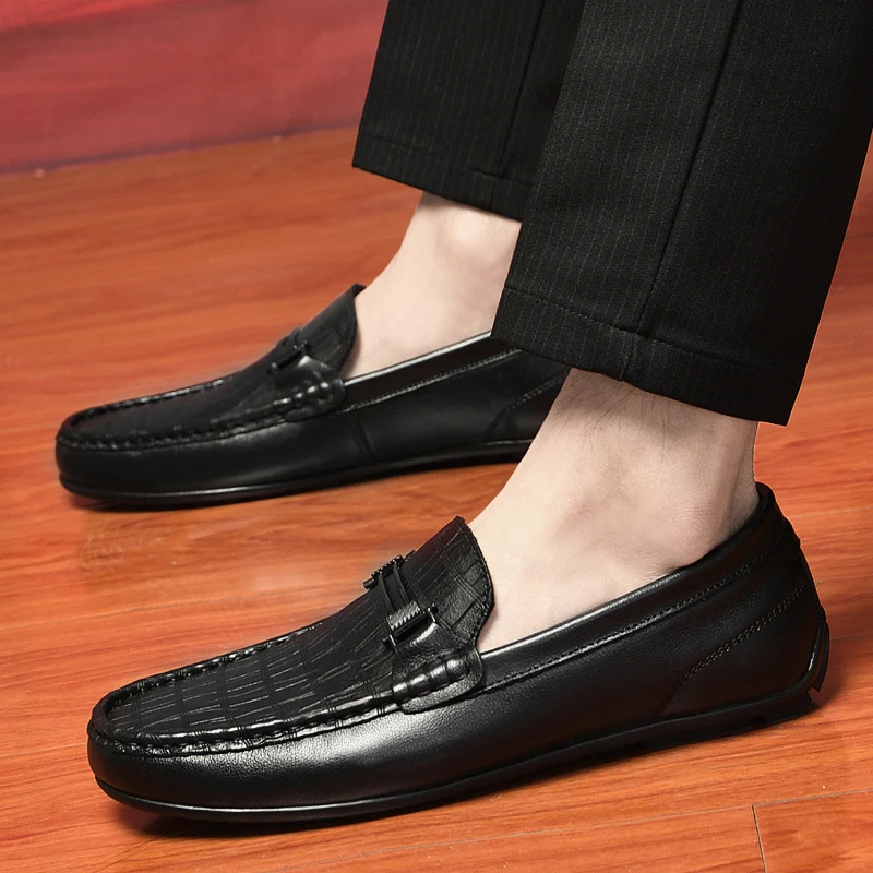 2023Quality Formal Dress Shoes for Gentle Men Metal Buckle Black Genuine Leather Shoes Mens Business Low Top Men's Casual Shoes