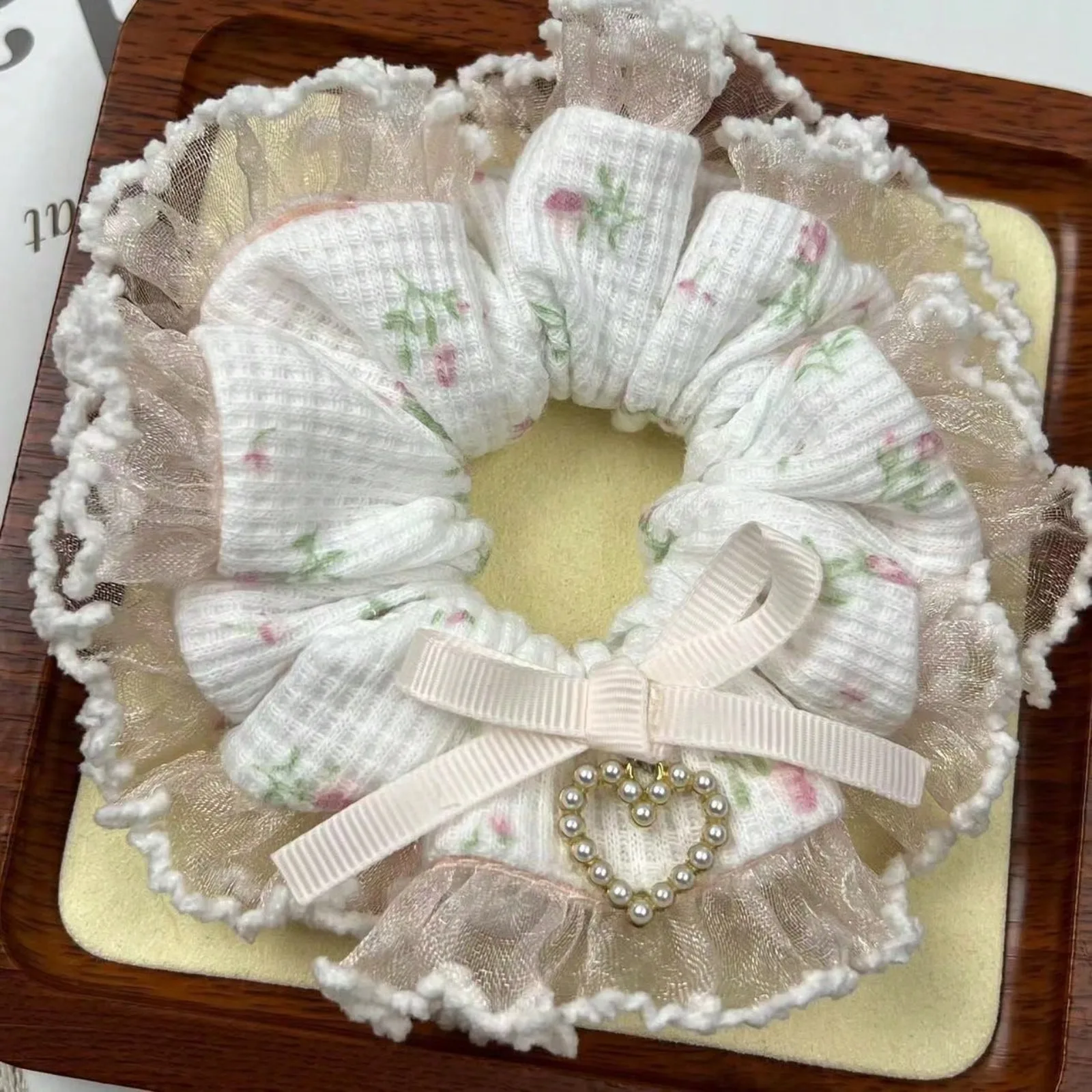

New Handmade Scrunchies, Fresh And Sweet, Cute Korean-Style Hair Accessories, Lace Hair Ties, Headbands, Scrunchies