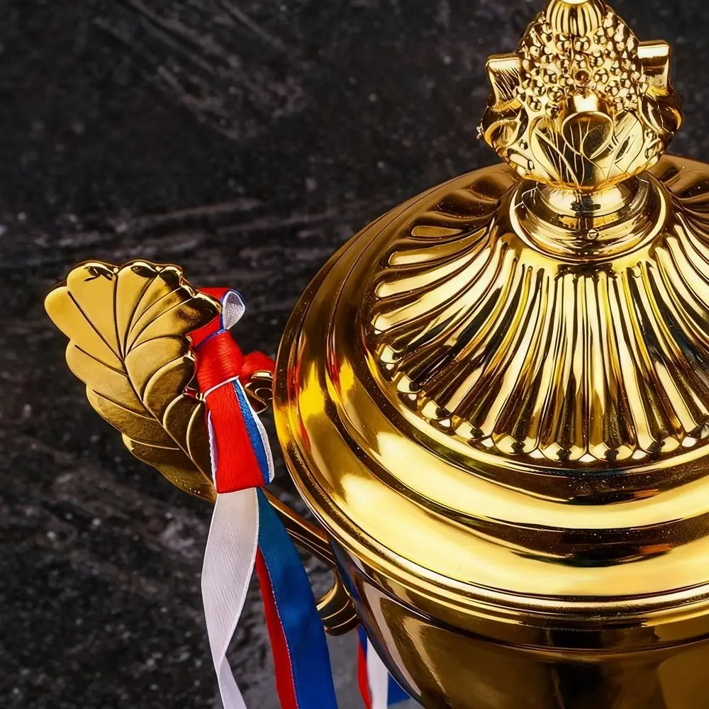 Trophées en métal 36/42/46/52CM, tasse en métal, or, argent, Bronze, trophées personnalisés, Sculpture en plastique, tasse de prix de conception couverte
