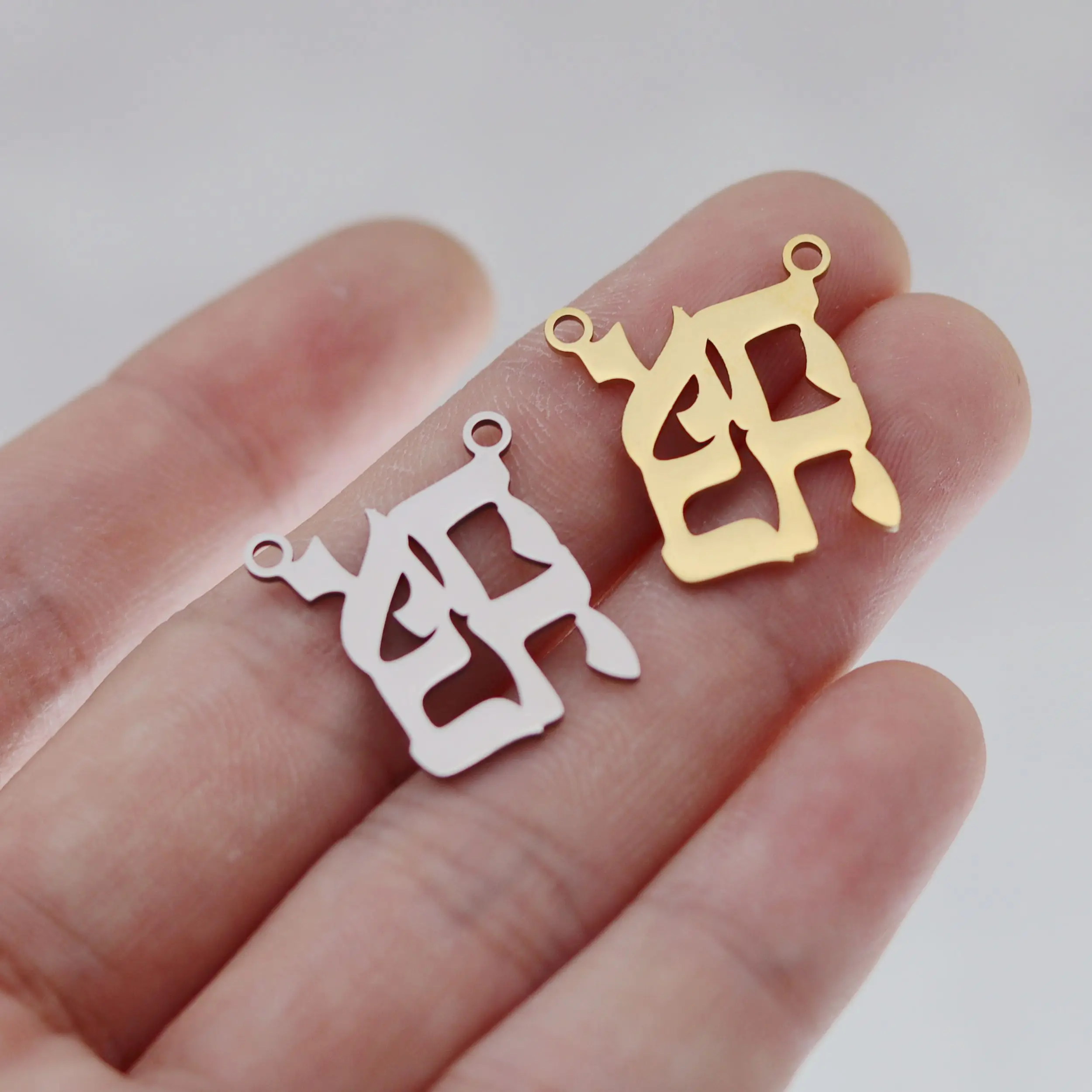 3pcs/lot Metal Ahava Love in Hebrew Charms for Jewelry Making Necklace for Women Craft Stainless Steel Pendant diy Accessories