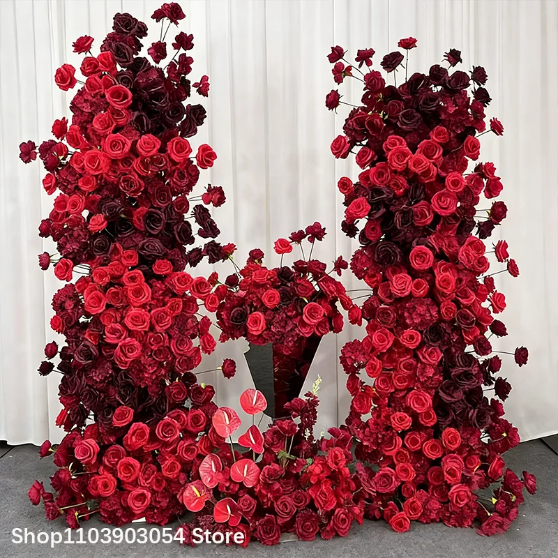 Rote, burgunderrote, schwarze Rosenblumenreihe, Blumenarrangement, Hochzeitshintergrund, KT-Board-Bogenrahmen, Dekoration für Veranstaltungen und Partys. – Detail 2
