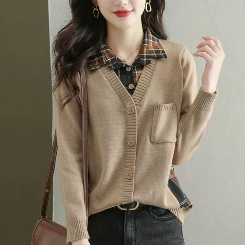 New Autumn Fashion Splice Loose Fit falso colletto della camicia a due pezzi lavorato a maglia Versatile stile occidentale maglione capispalla a etร