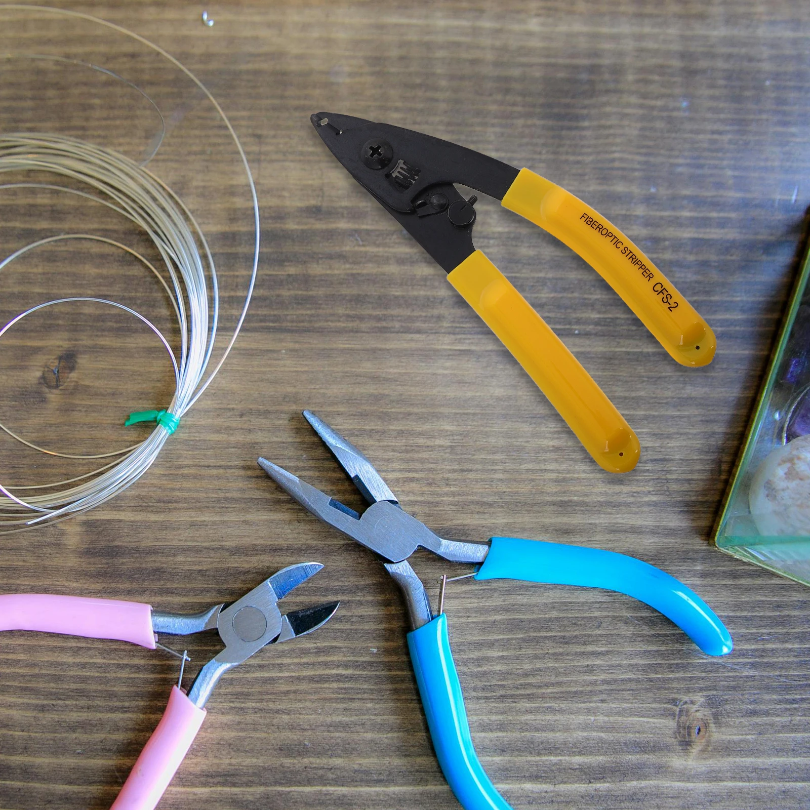 

1pcs Fiber Optic Wire Stripper Cfs2 Precision Cable Stripping For Electrician Network Engineering Portable Optical Fiber Peeler