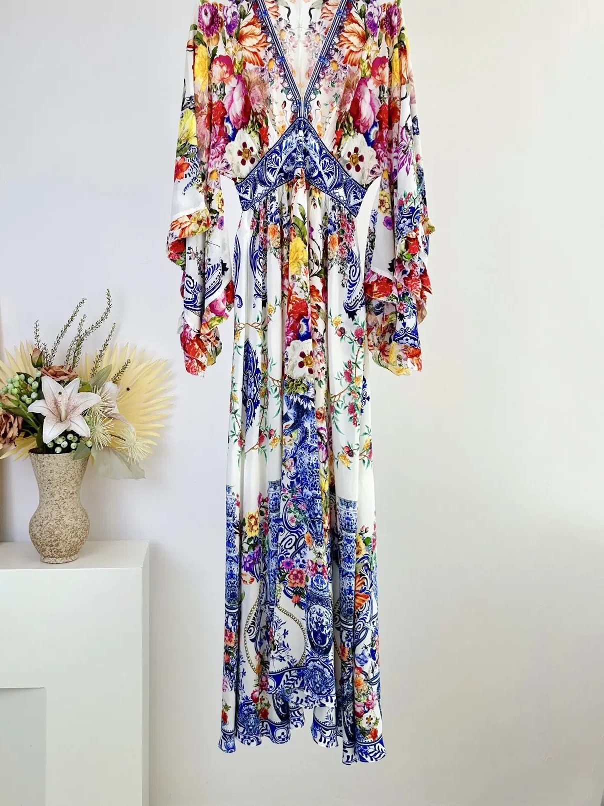 Women 100% Silk Long Dress Beaded Flower Print V-Neck Long Sleeve Elegant Robe