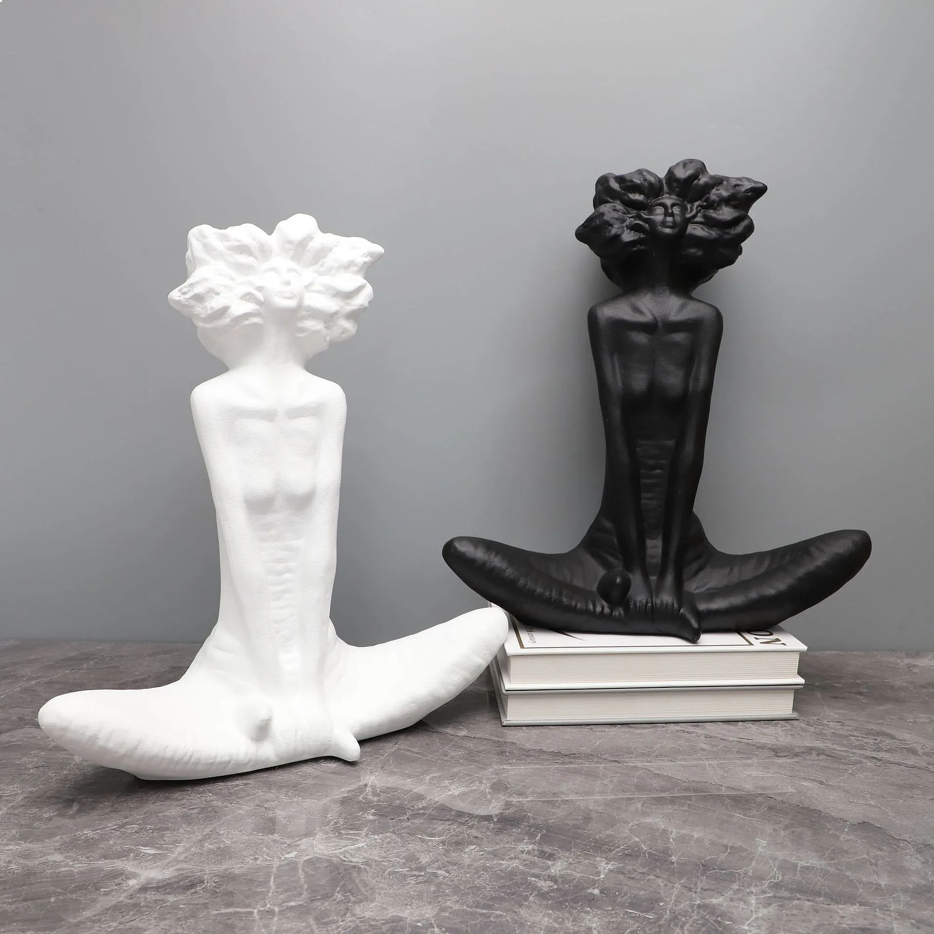 Luxury Black White Afro Lady Sculpture Creative Artistic Figurine Home Decor