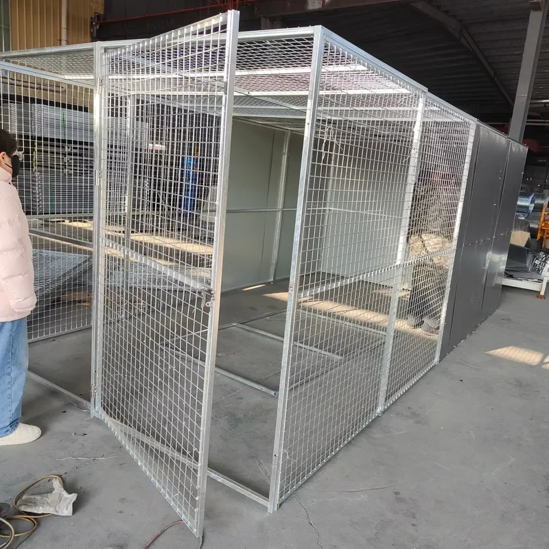 High Quality Hot Dip Galvanized Wire Mesh Pet House Large Strong Outdoor Dog Kennel with Metal Roof