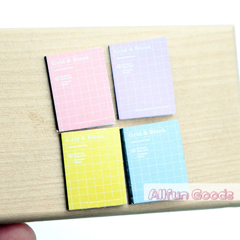 4Pcs/Set Mini Cartoon Exercise Book Model For Dollhouse Accessories DIY Study Room Decoration Miniature Items Doll House Gifts
