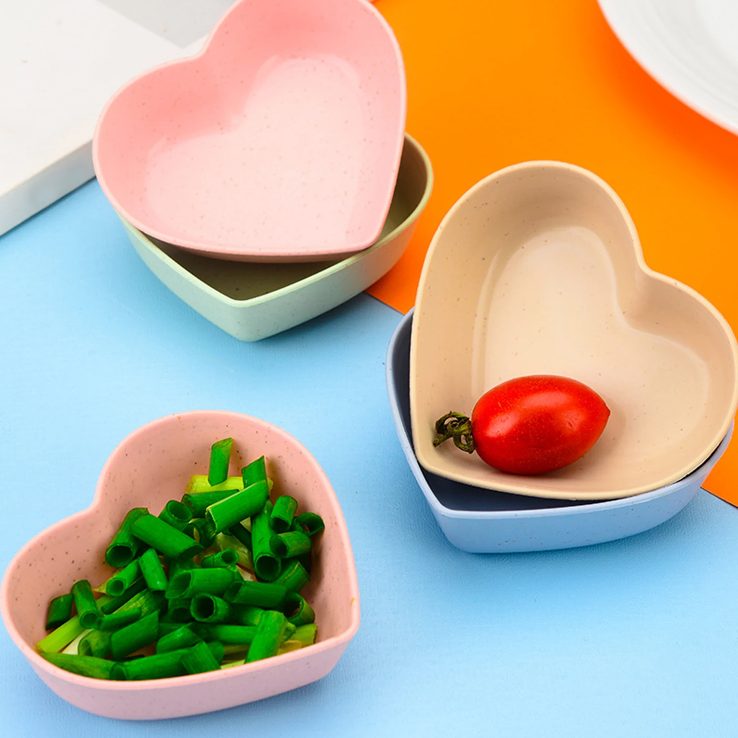 Love Shaped Seasoning Dish Sushi Dipping Bowls Dessert Trays Heart Tray Sauce Plate Small Appetizer