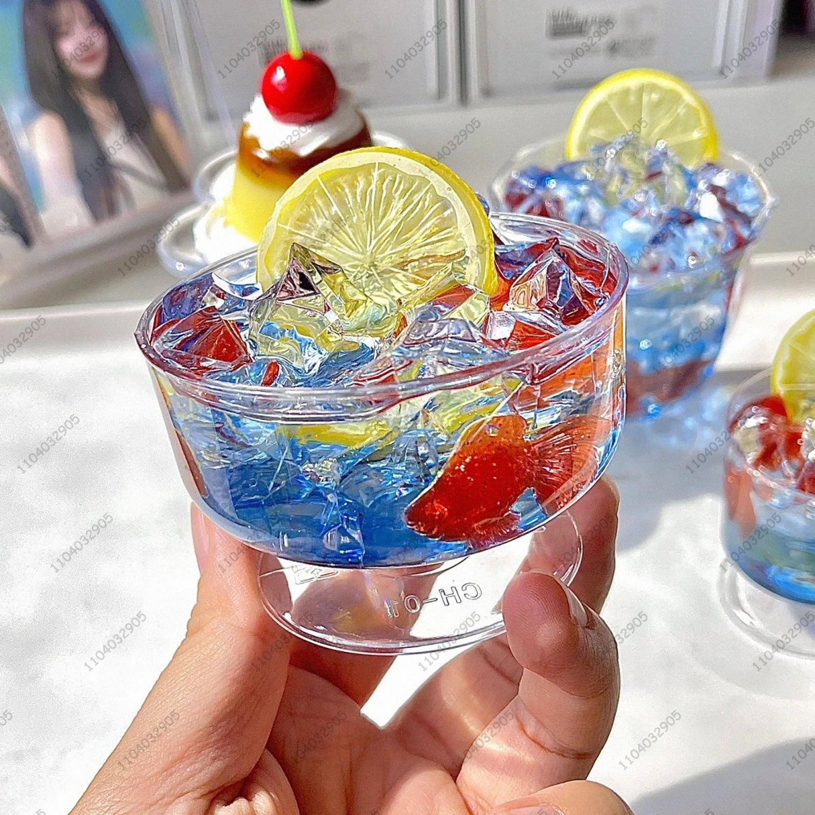 Copo de refrigerante brilhante de peixe dourado, modelo artesanal, copo de vidro de peixe dourado, brinquedo artesanal, ornamentos de mesa, decoração de quarto de meninas, presente