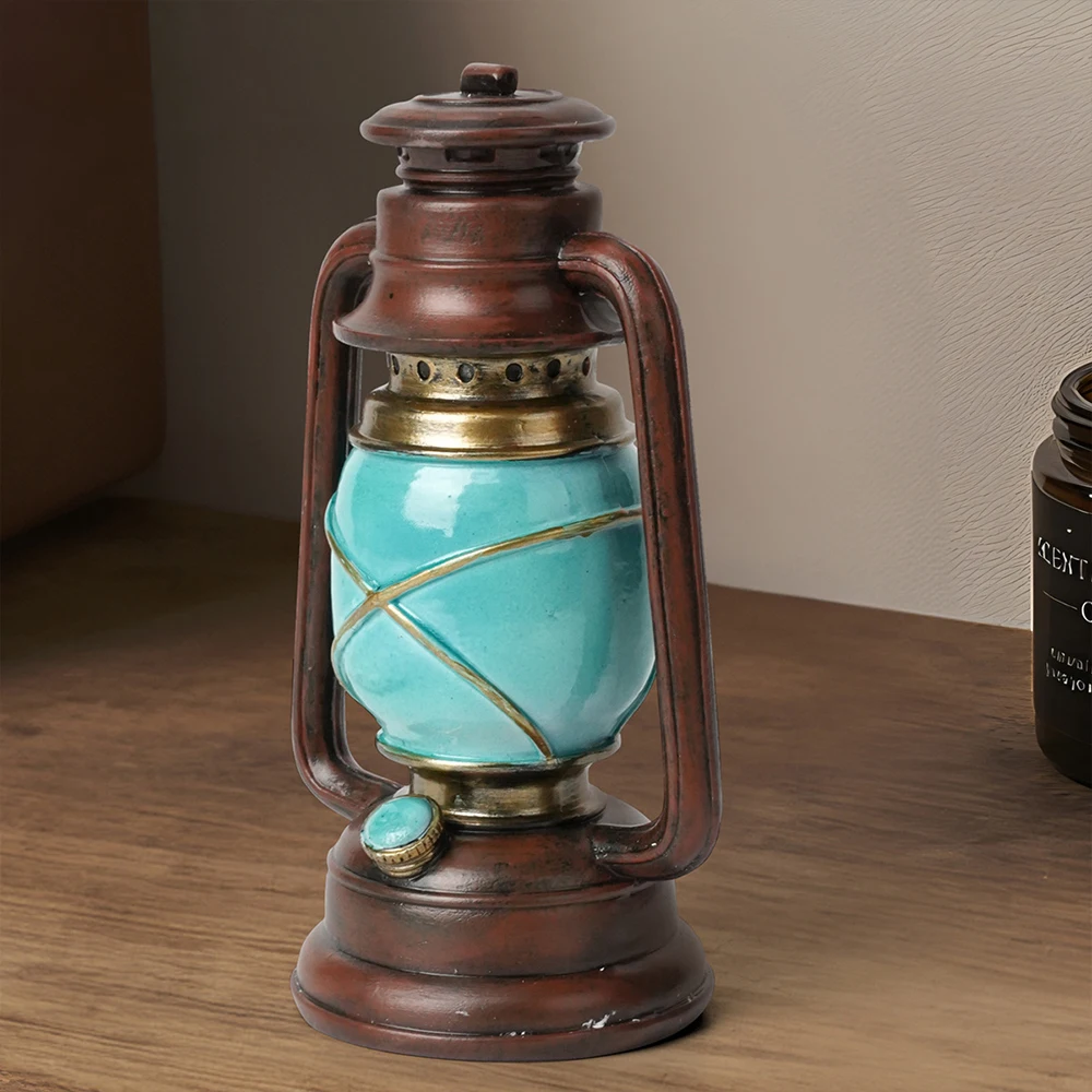 

Retro Lantern Desktop Ornament American-style Home Decoration for Living Room Study Bedroom Curio Cabinet Small Decorative Craft