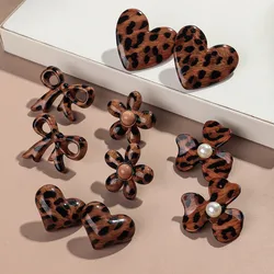 New Leopard Acrylic Flower Heart Bowknot Stud Earrings for Women Exaggerated Round Star Geometric Earring Vintage Jewelry Gifts