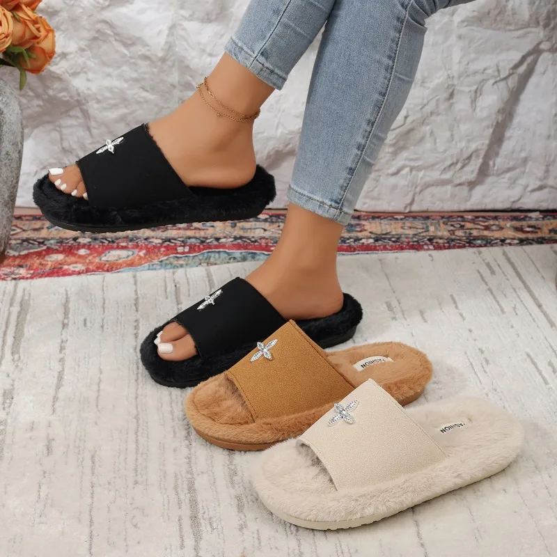 Winter Fashion Round Toe Warm Comfort House Women's Cotton Slippers 2026 New Luxury Metal Decor Lightweight Casual Women Shoes