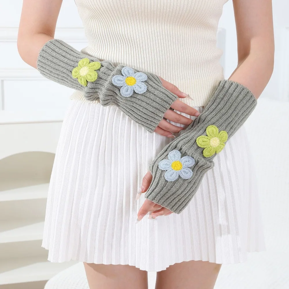 1 Pair Knitted Arm Warmers Elastic with Flowers Pattern Long Fingerless Gloves Warm Thumb Hole Design Winter Mitten Gloves