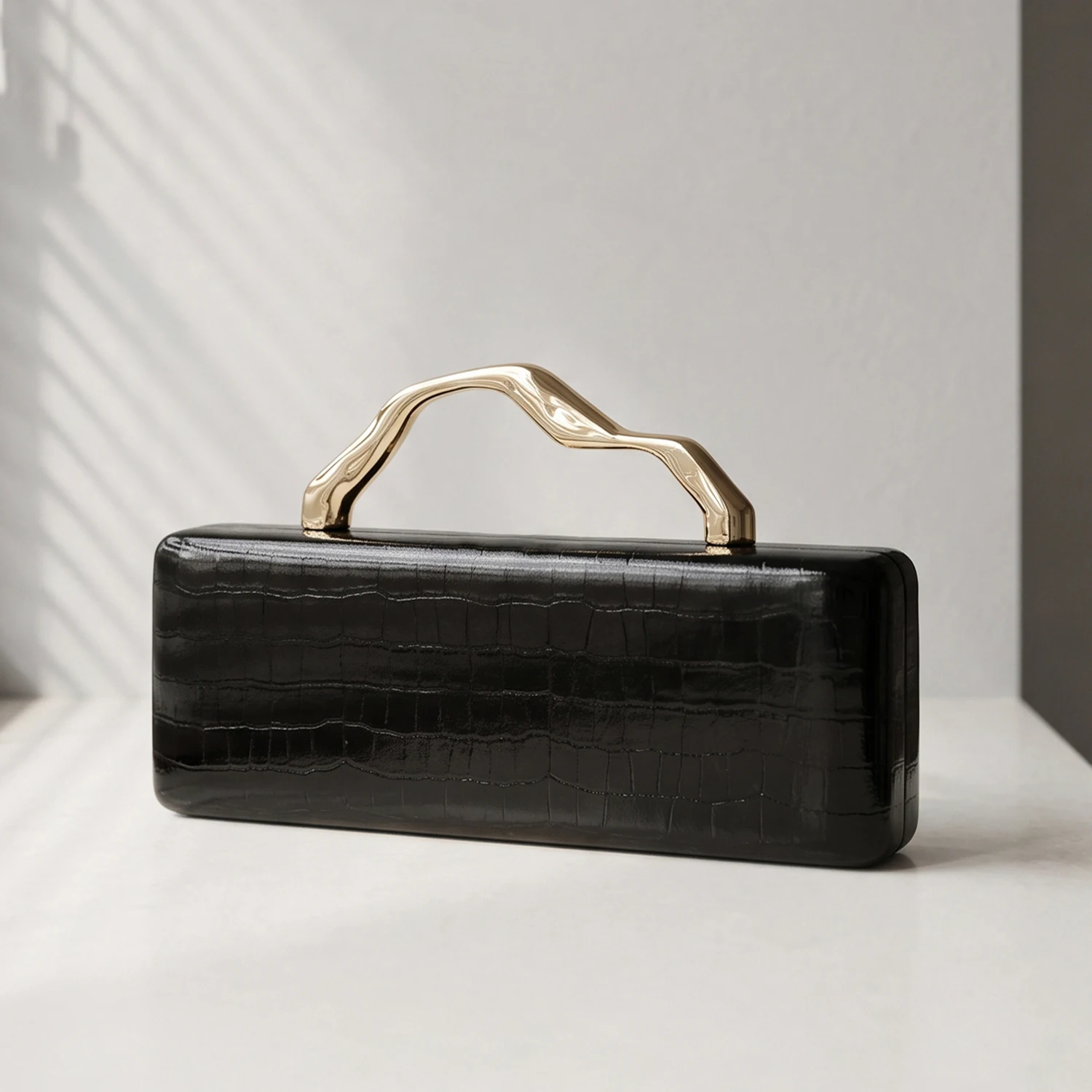 Luxuriöse Abendclutch mit Krokodilprägung in Gold, Damenmode, Party-/Hochzeitstasche, Umhängetasche mit Kette, lange Damenbrieftasche. – Detail 14