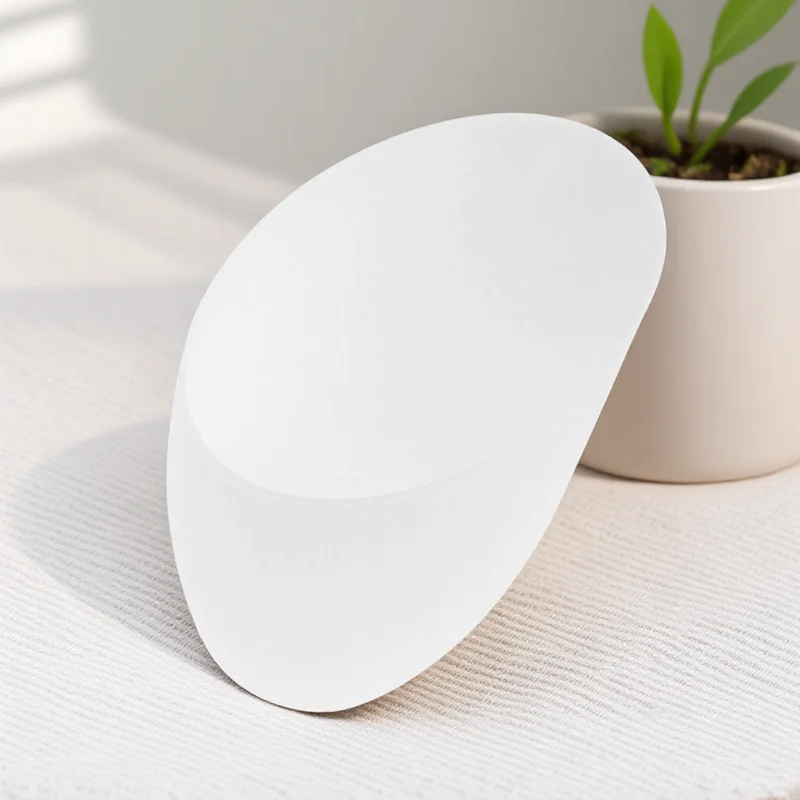 

Angled Horseshoe Lampshade 35mm Hole White Plastic Retro Style Small Lamp Shades for Ceiling Wall Drum Replacement