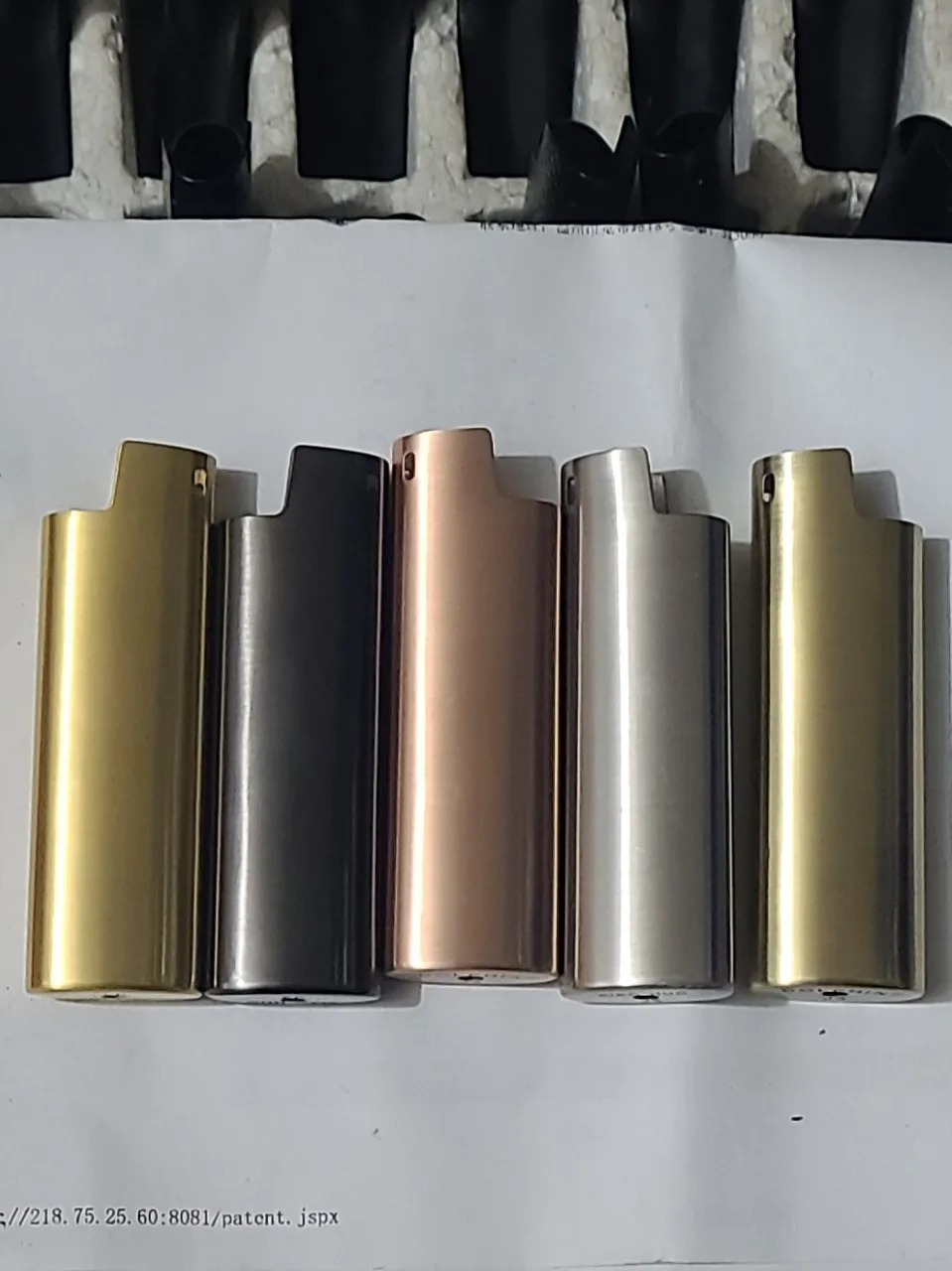 New 1PC Metal Lighter Case Cover For Bic J3 Lighters Reusable Metal Armor Gas Lighter Shell Sleeve Protect Box Gift