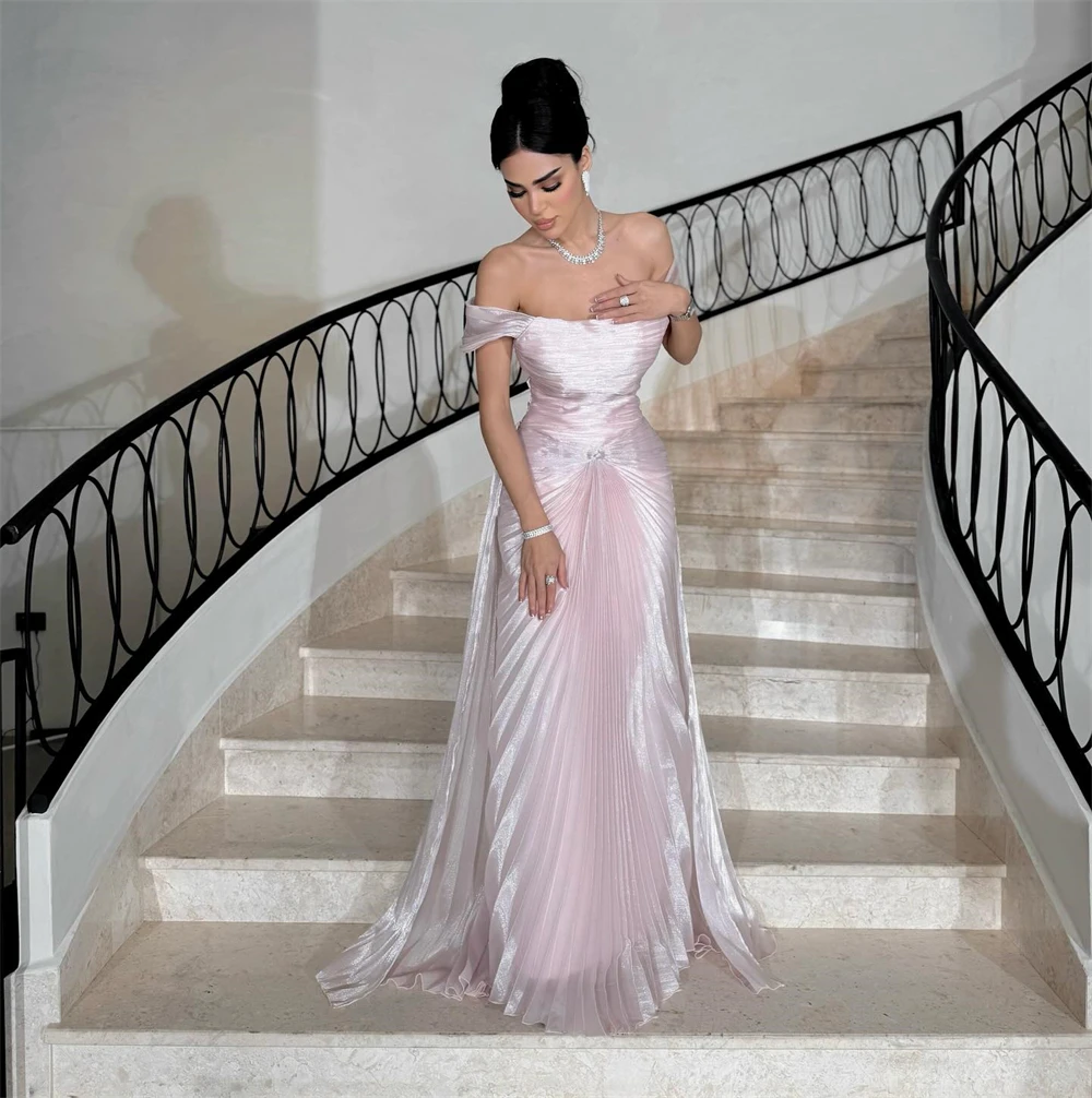 

Простое розовое вечернее платье из органзы по индивидуальному заказу, вечернее платье без бретелек с открытыми плечами, сексуальное прямое платье для выпускного вечера со шлейфом