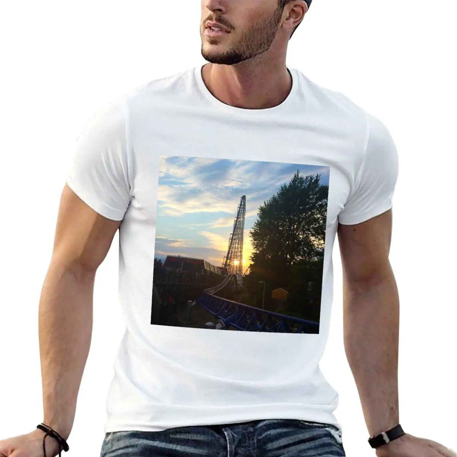Sunset Through Coaster T-Shirt Anti-Perspiration Workout Top