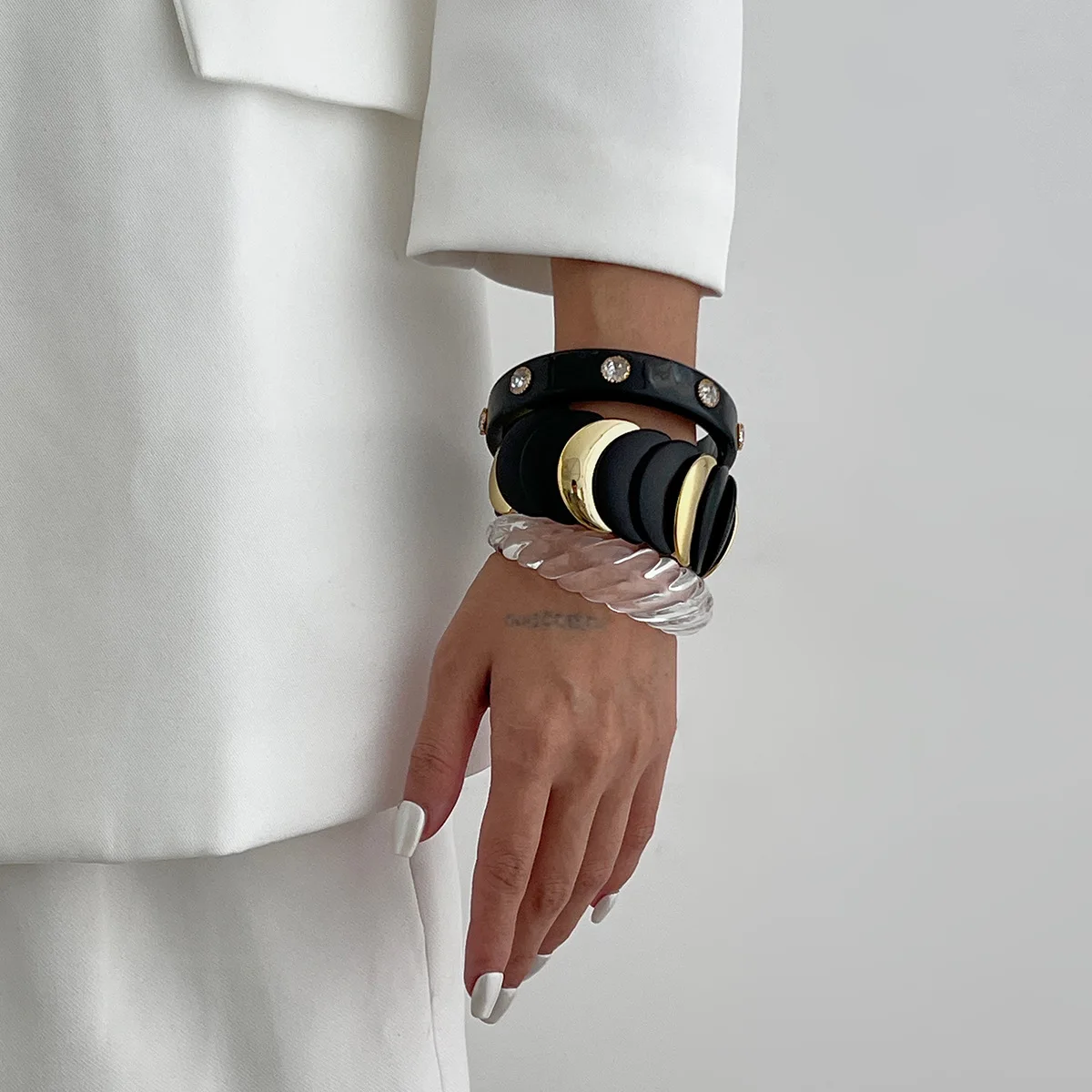 3 نمط مبالغ فيه عدم انتظام سميكة الاكريليك أساور الشرير ريترو بوهو الربط مطاطا حبل الراتنج أساور مجوهرات للنساء