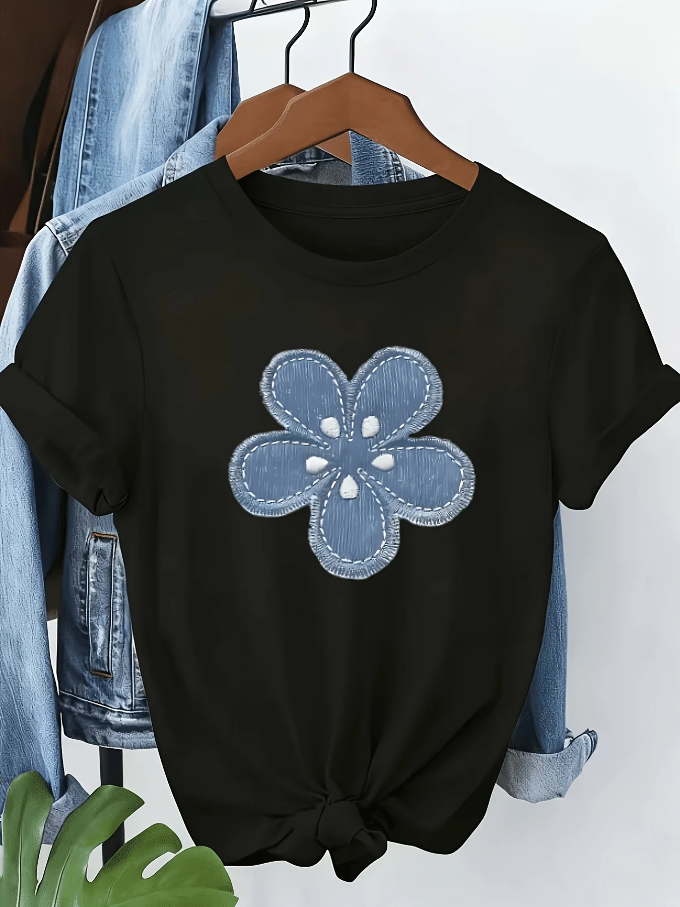New Ins Trendy Three-Dimensional Denim Flower Decoration Print T-Shirt Comfortable Fabric Daily Casual Tops Women's Clothes 90s