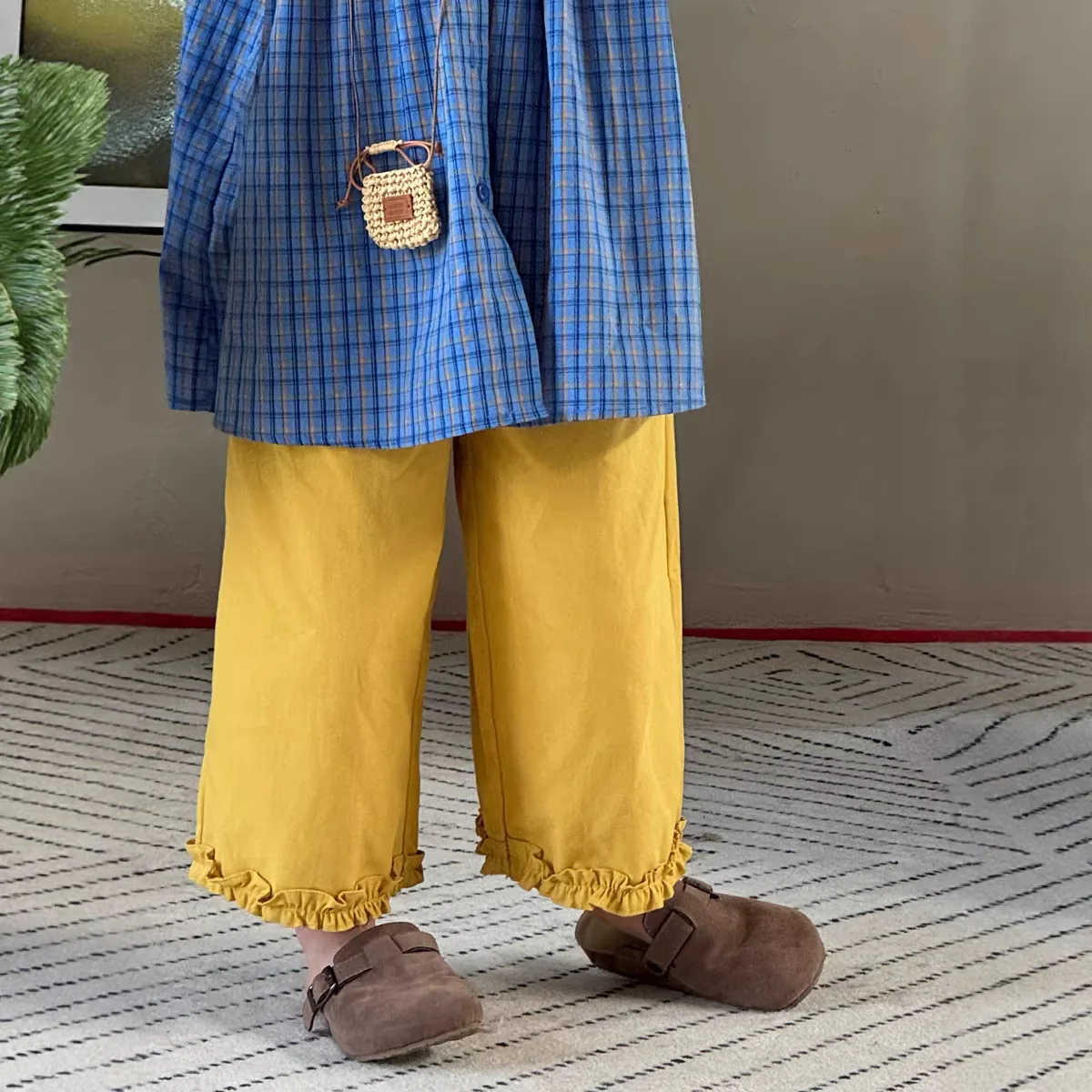 

Children Clothing Girls Fashion Solid Color Versatile Casual Pants 2026 Summer New Girls Simple Casual Loose Wide Leg Pants