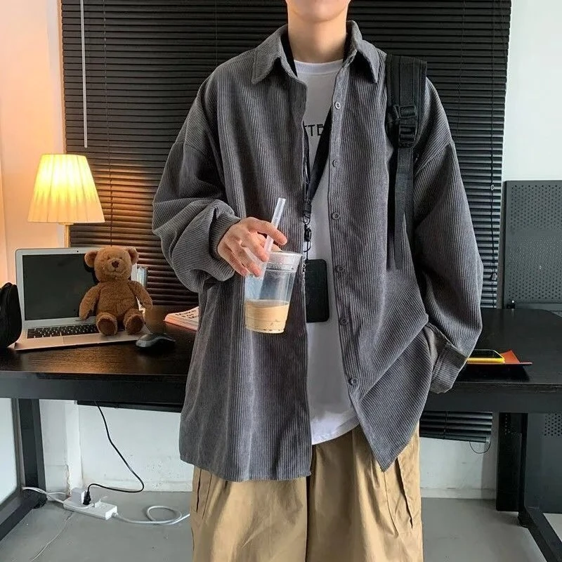 Camisa informal de manga larga para hombre, ropa de abrigo de pana de aspecto resistente de estilo coreano, combina con todo, estilo de Hong Kong, primavera y otoño