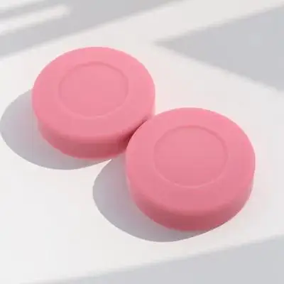 2Pcs Ice Hockey Pucks Competition and Skill Development Lightweight Portable Puck Set for Floor Table