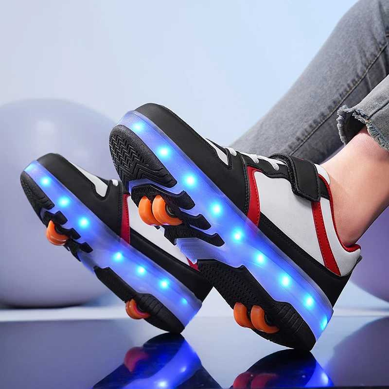 Jongens en meisjes Knipperende rolschaatsen USB oplaadbare lichtgevende casual sneakers LED-lichtwiel Outdoor sportschoenen