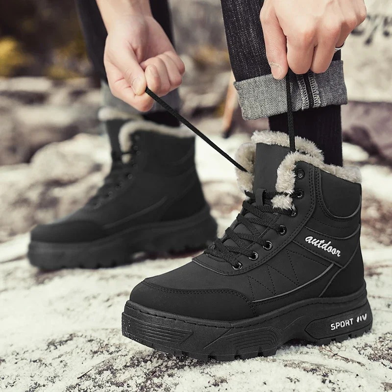 Nuevas botas de nieve concisas para parejas en oferta, zapatos de senderismo resistentes antideslizantes para exteriores para hombre, botas cálidas ligeras a prueba de agua para hombre