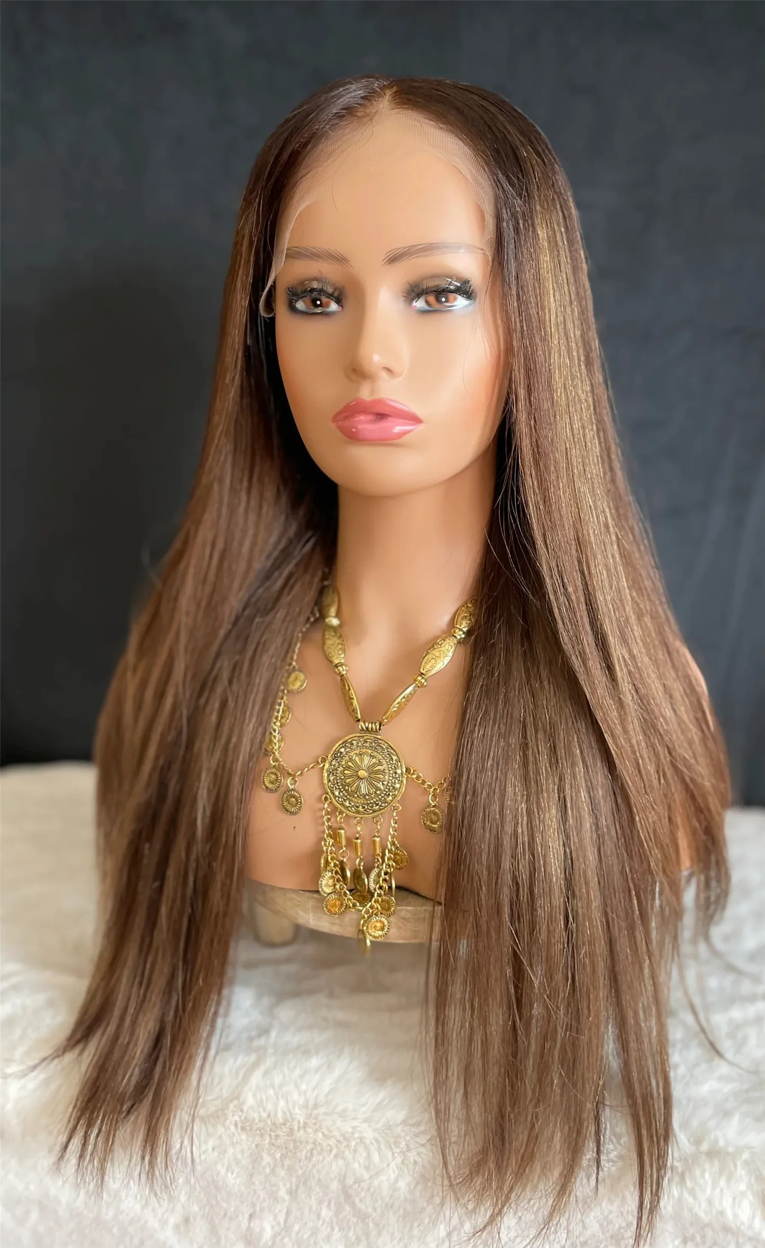 Straight Hair Ombre Chocolate Brown 13x4 Synthetic Blend Human Hair Wigs For Women Glueless Lace Front Wig Realistic Look Wig