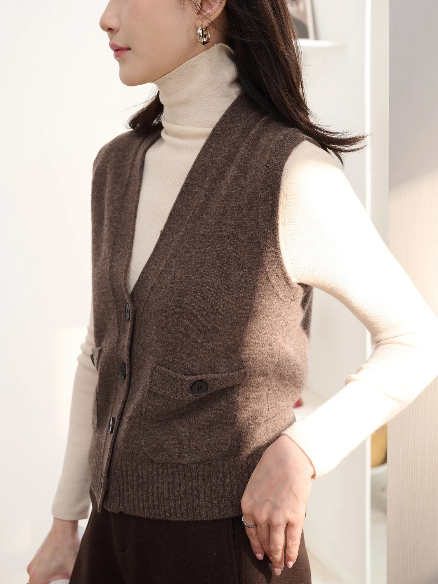 

JPOO mat V-Ne Svel Knitted Vest Pure Australian Wool Simple Design Ladies' Faionable Commute Sle Sweater