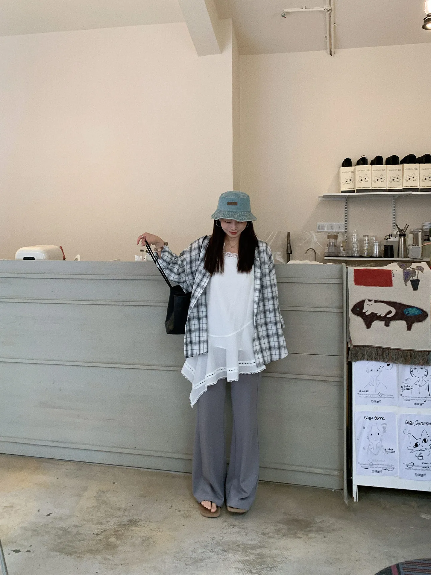 

Свободная женская хлопковая рубашка с длинными рукавами в корейском стиле, клетчатая, весенне-летняя, модная, универсальная, серо-белая рубашка 333sss