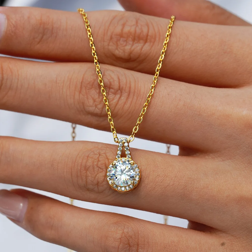 

Luxury 100% Real 18k Gold Women's Round 1 karat Diamond Pendant Clavicle Chain Moissanite Necklace