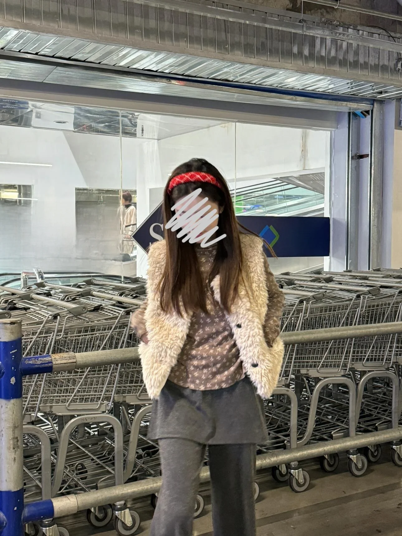 

Мягкий жилет из овечьей шерсти для женщин, повседневная осенне-зимняя верхняя одежда, кардиган для работы и отдыха, модный, с круглым вырезом, на одной пуговице