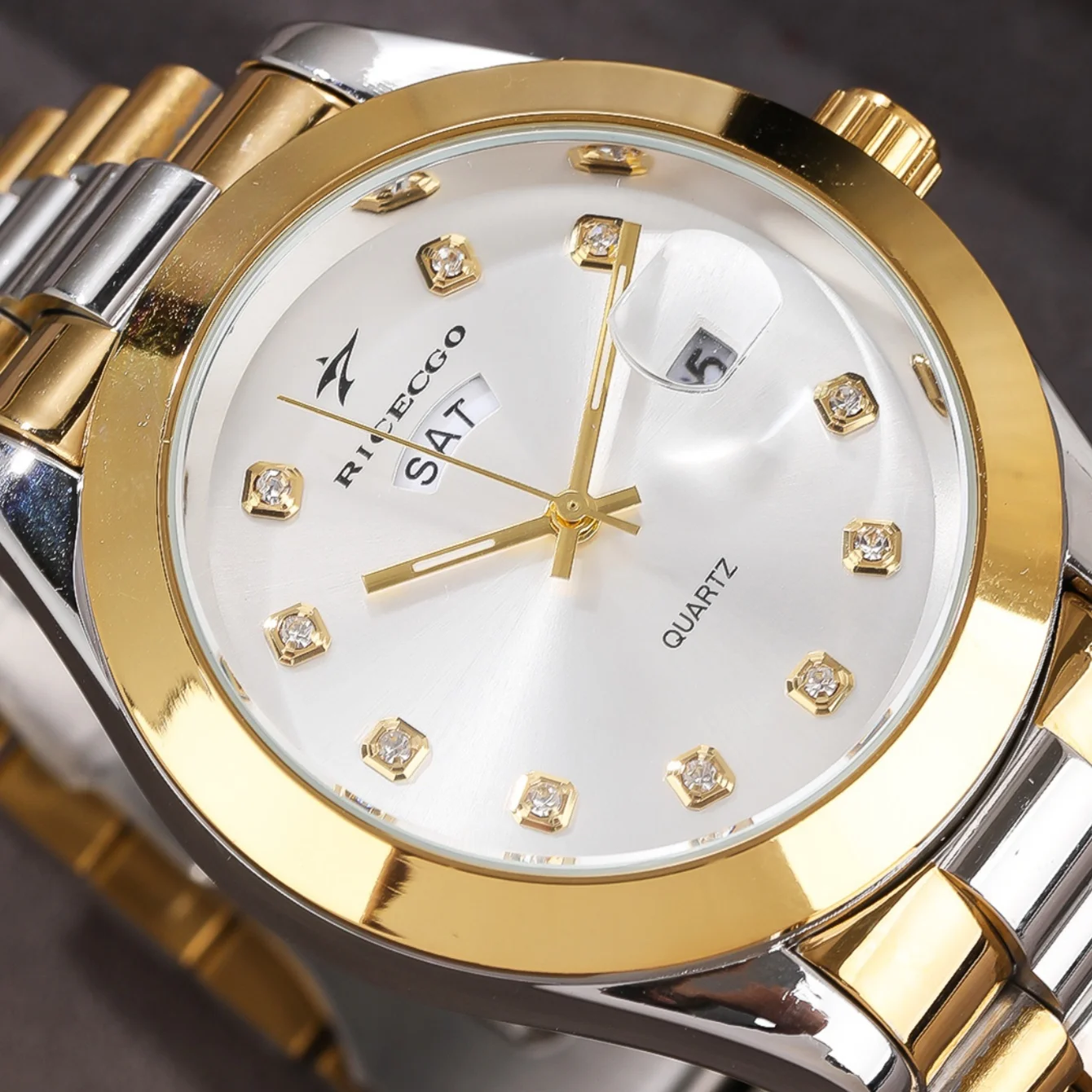 Stainless Steel Mens Watches Luxury Clock Business Vintage Wrist Watch Classic Casual Quartz Movement Couple Wristwatch