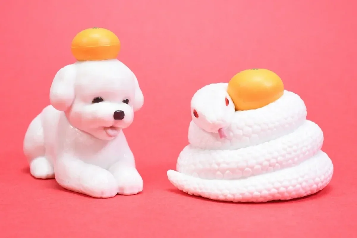 متوفر في المخزون لعبة كعكة الأرز اليابانية الأصلية على شكل حيوان برتقالي صغير لتزيين الحيوانات لعبة كبسولة لطيفة هدية على شكل شخصية الحركة