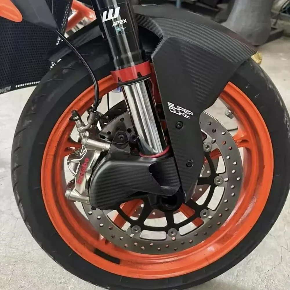 For KTM SUPER DUKE 1290 1390 Super Duke R RR R EVO 100% 3K Carbon Fiber Motorcycle Front Brake Air Duct Caliper Radiator Cover