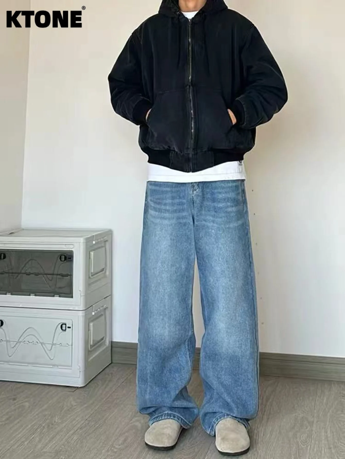 

Light Retro Y2K Blue Baggy Jeans For Dating Drip Style Casual Trousers No accessories or belts included