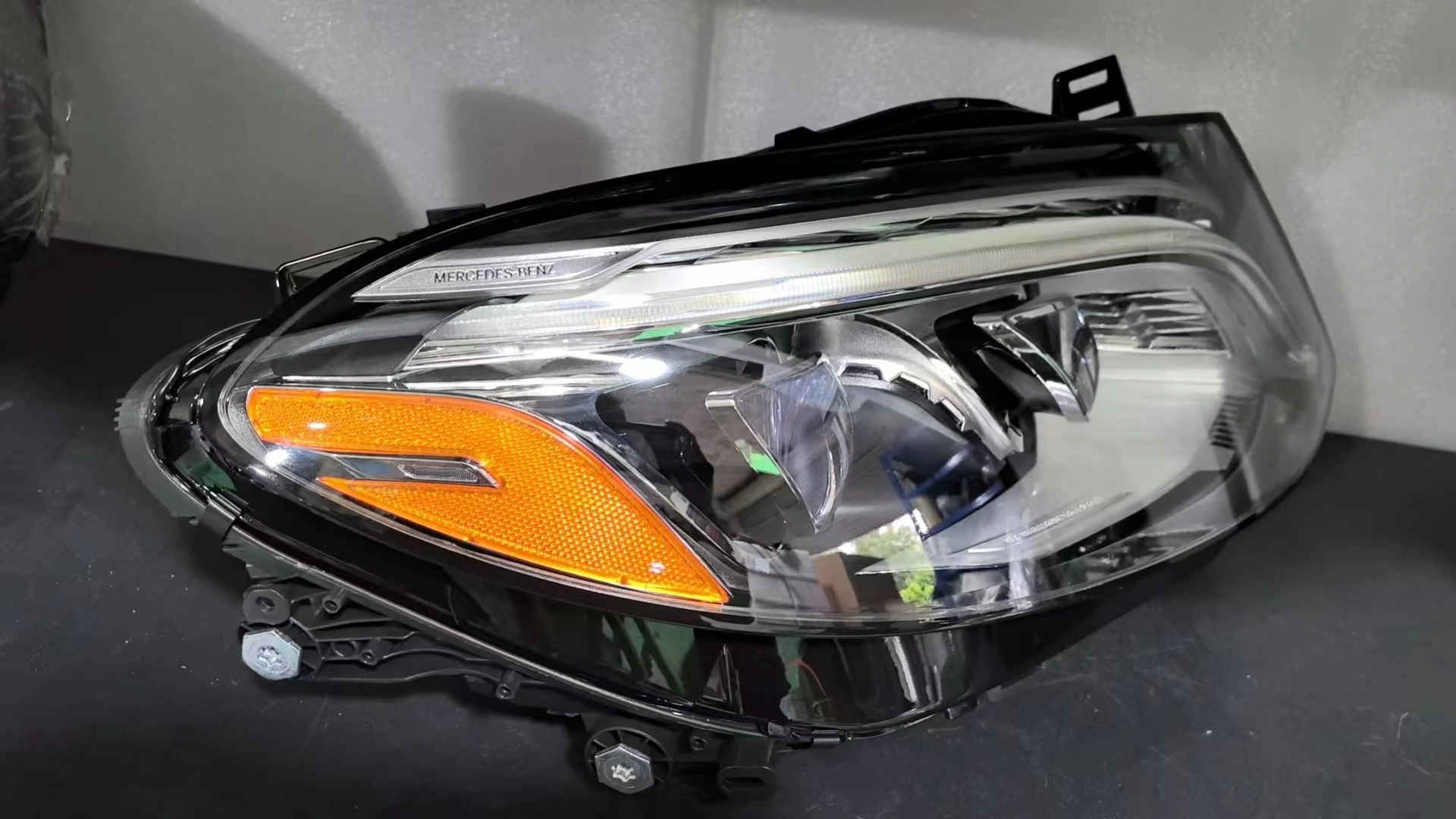 High Quality Auto Parts Led Headlights for Mercedes Benz GLE Auto Parts Headlights