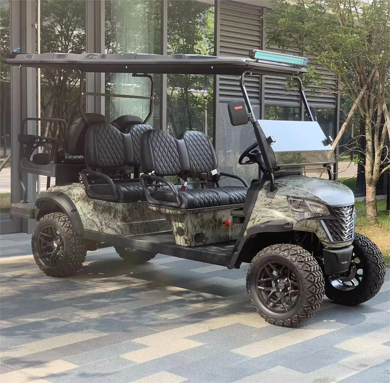 4+2 Seater Lifted Golf Carts Electric Powered Golf Car Support Customization